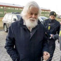 Paul Watson prisionero politico de Japon en Dinamarca